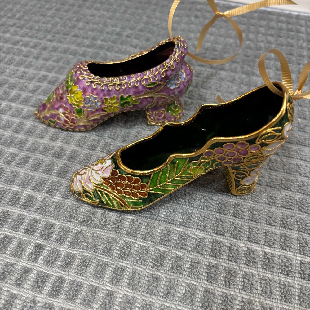 Elegant Shoe Ornaments